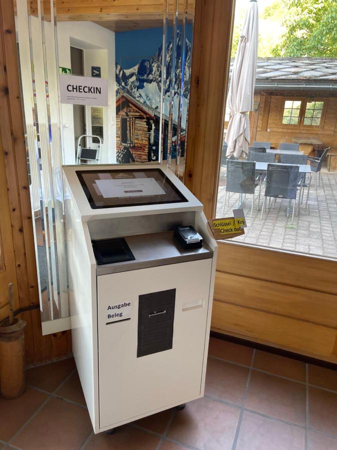Ausserberg Visperblick 24-7 Parkplatz Und Fruehstueck Inklヴィラ エクステリア 写真